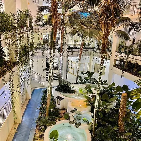 G&g Benalbeach Pool Views Apartment